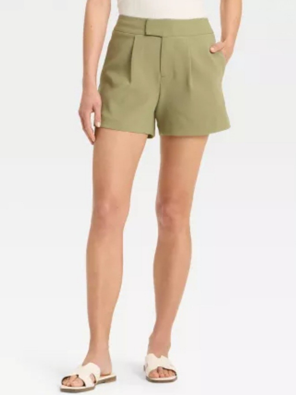A New Day High-Waist Olive Green Pleated Shorts Size 0